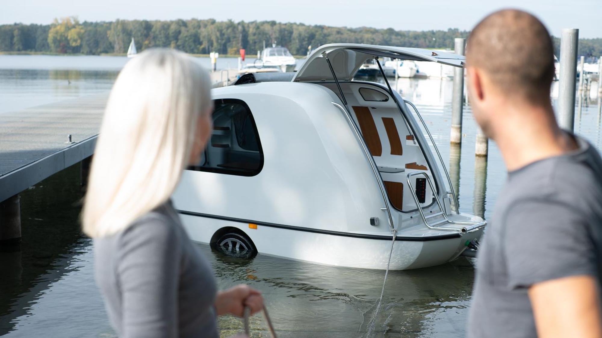 Hotel Wohlfuehlboot Hausboot - Festlieger Im Hafen Bad Saarow - Wc An Bord, Dusche An Land Esterno foto